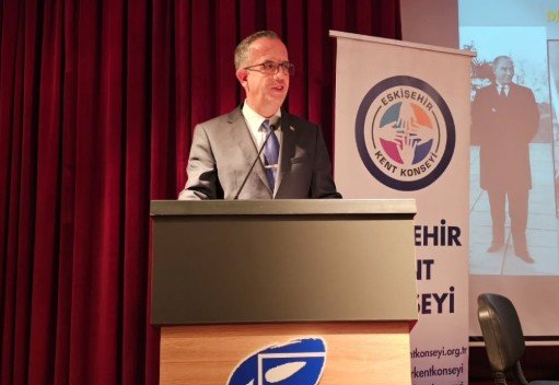 ESKİŞEHİRDE PANEL