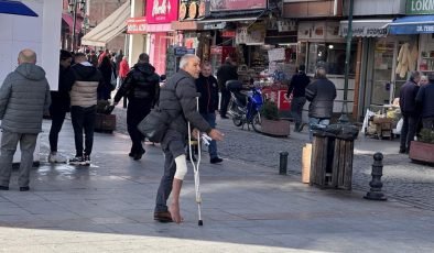 Eskişehir’de yasaklanan dilencilik yöntem değiştirdi