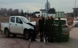 Eskişehir’de iki araç çarpıştı: 5 yaralı