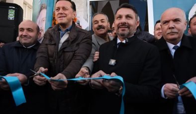 Hamid Yüzügüllü’den Çamlıca’da görkemli açılış