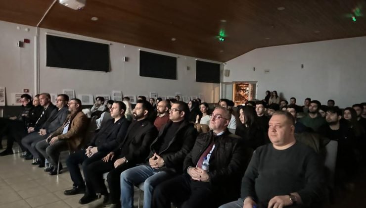 Eskişehir’de ‘Hocalı Soykırımı Şehitleri’ 32. yılında Eskişehir’de yapılan programla anıldı