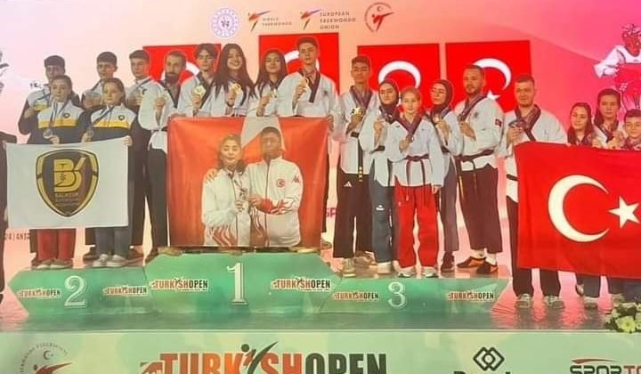 Eskişehirli sporculardan uluslararası turnuvada büyük başarı