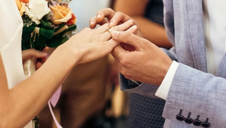 Eskişehir’de erkekler de kadınlar da daha geç evleniyor