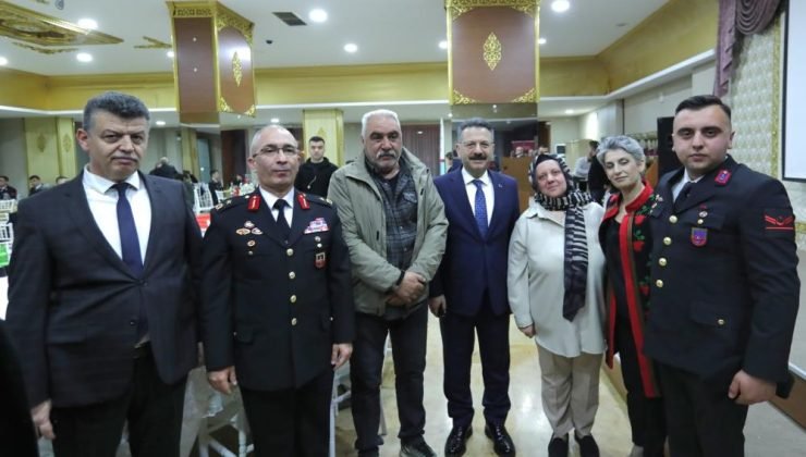 Eskişehir’de şehit aileleri gaziler ve aileleri onuruna iftar yemeği düzenlendi