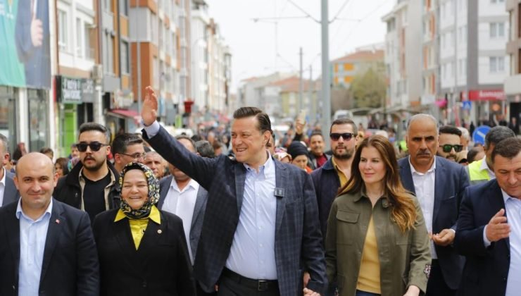 Hatipoğlu’ndan Odunpazarı Cumhur Yürüyüşü