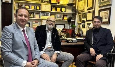 Özkarayanık, araştırmacı-yazar İbrahim Sarıkaya’yı ziyaret etti