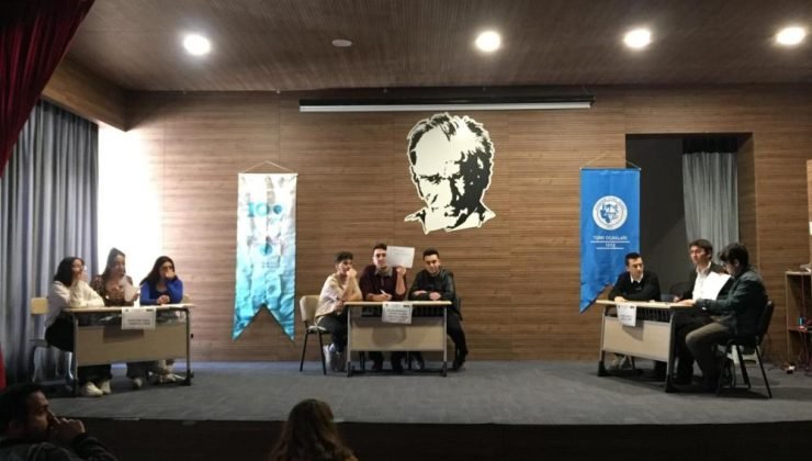 Eskişehir’de Liseler Arası 2’nci Milli Kültür Bilgi Yarışması’nın ilk turu yapıldı