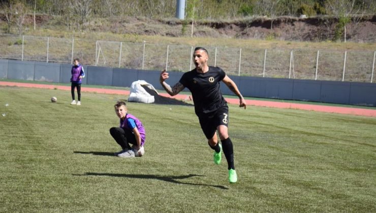 Anadolu Üniversitesi 3 puanı 3 golle aldı