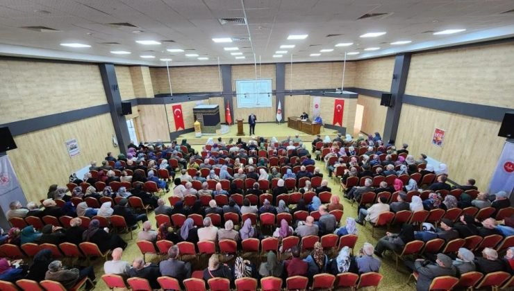 Eskişehir’de hacı adaylarına yönelik hac hazırlık kursu düzenlendi