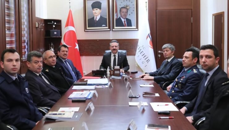 Eskişehir Valiliğinde İl Güvenlik ve Asayiş Koordinasyon Toplantısı yapıldı