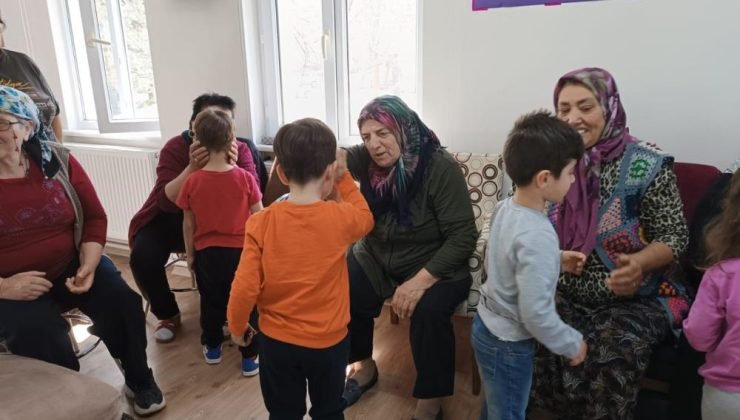 Miniklerden koca çınarlara anlamlı ziyaret