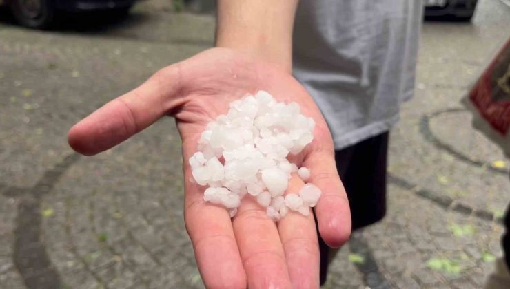 Eskişehir’de sağanak yağmur ve dolu etkili oldu