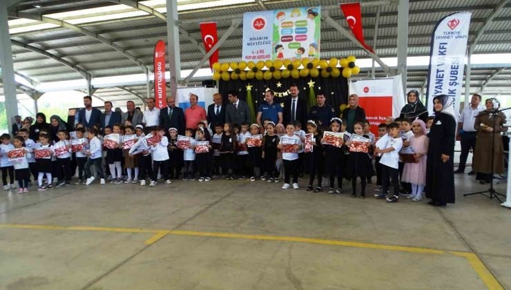 Hisarcık’ta 4-6 Yaş Kur’an Kursu öğrencilerinden program