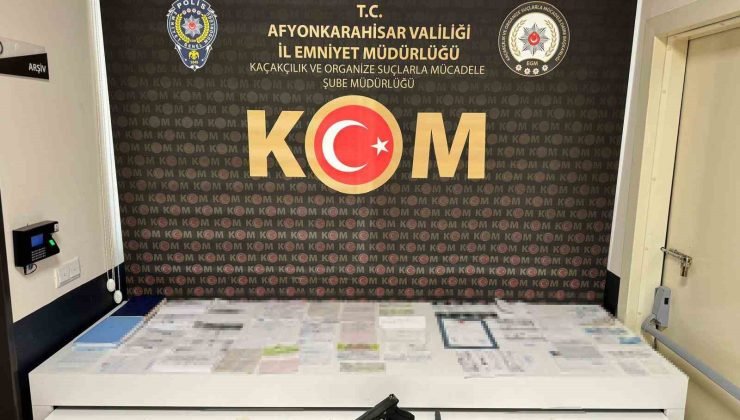Polis, tefecilikle 25 milyonluk vurgun yapan 9 kişiyi yakaladı