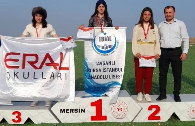 Tavşanlı Borsa İstanbul Anadolu Lisesi, Okul Sporları Geleneksel Türk Okçuluğu Türkiye Birinciliği’nde şampiyon oldu