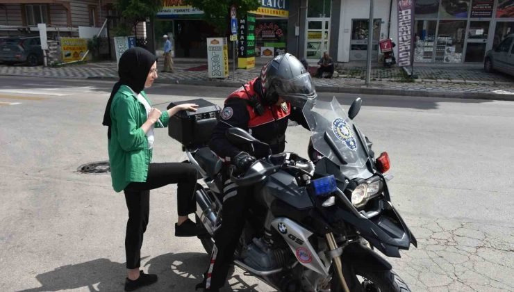 20’ye yakın YKS adayı geleceğini polise borçlandı
