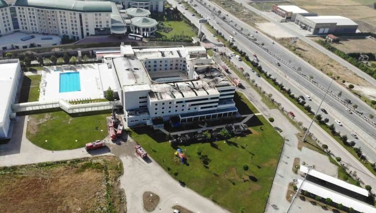 5 yıldızlı termal otelde çıkan yangında 6 kişi hastanelik oldu
