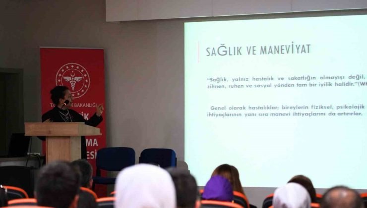 Bilecik önemli bir konferansa ev sahipliği yaptı
