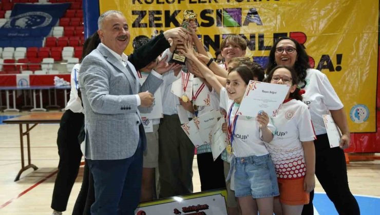 Bozüyük Zeka Kulübü Türkiye 1’inci oldu