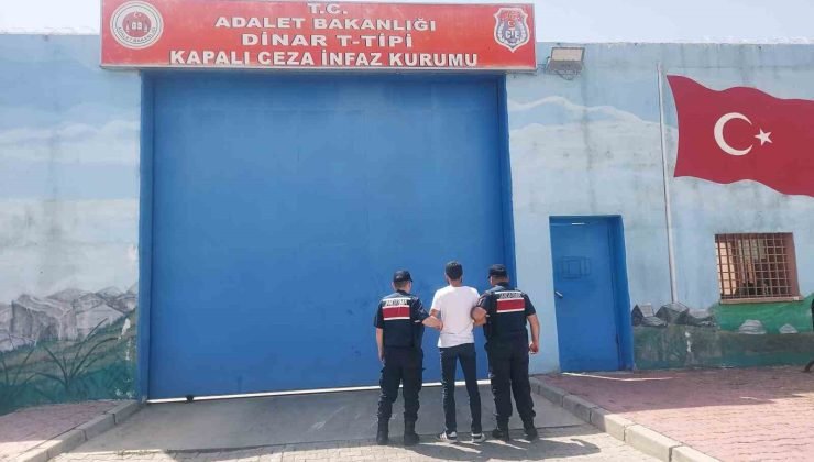 Hırsızlık suçundan aranan şahıs yakalandı