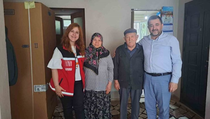 Kurban Bayramı dolayısıyla şehit kabirleri ve şehit aileleri ziyaret edildi