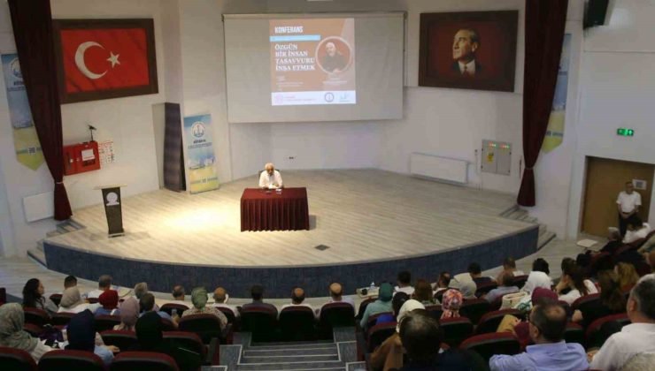 Kütahya’da “Modernliğin Dayatmaları Karşısında Özgün Bir İnsan Tasavvuru İnşa Etmek” konulu konferans