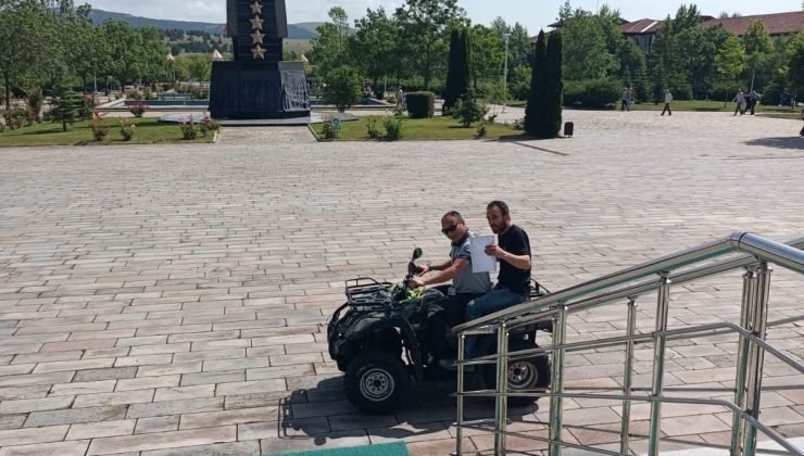 Kütahya’da sınavlara geç kalma durumundaki öğrencilerin imdadına DPÜ yetişti
