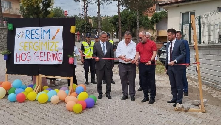 Tavşanlı Balıköy’de renkler ve sanat buluştu