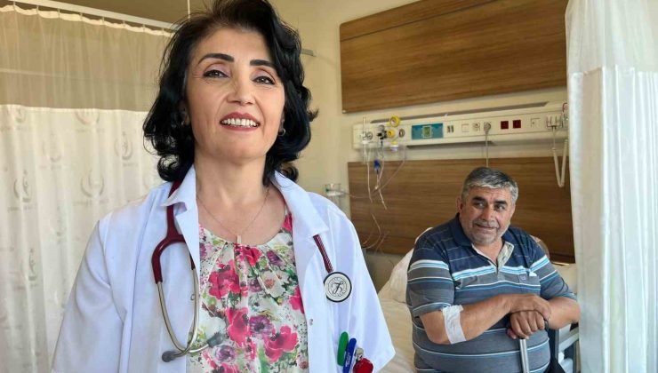 36 yıldır oturduğu yerde uyuyan hasta tedavi altına alındı