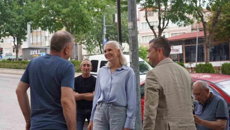 Başkan Subaşı mesaiye çay molası verdi