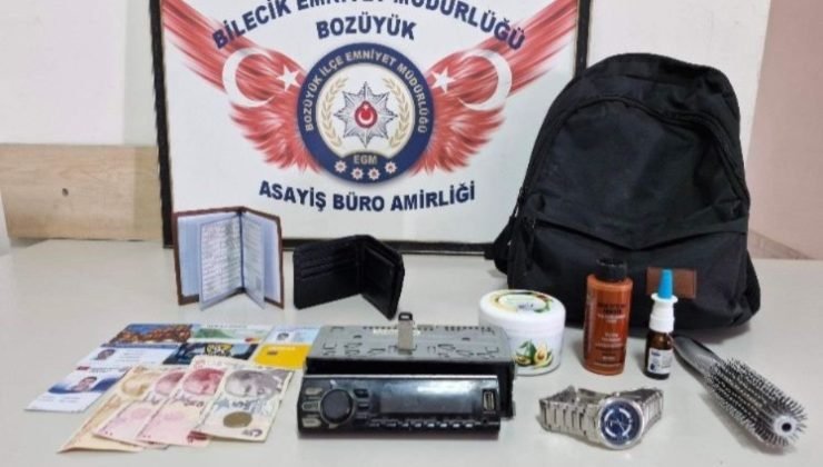 Bilecik’te bir aracın lastiklerini keserek teyp ve çanta çalan şüpheli yakalandı