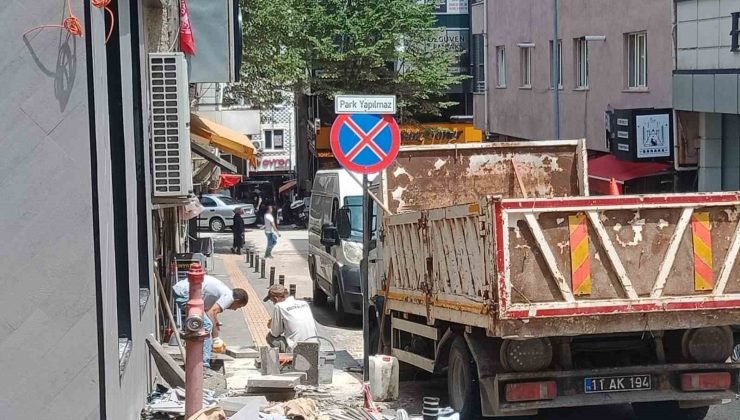 Bilecik’te kaldırımlar tamir ediliyor