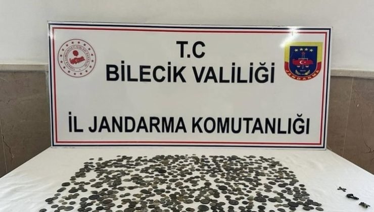 Bilecik’te Roma dönemine 794 adet sikke ele geçirildi