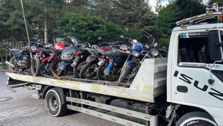Bolvadin’de 29 motosiklet trafikten men edildi