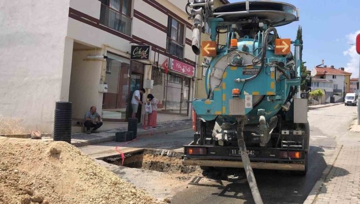 Bozüyük’te yağmur suyu hatları yenileniyor
