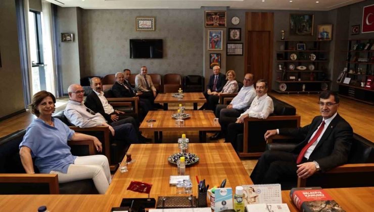 Kütahya Belediye Başkanı Eyüp Kahveci, başkanlar Ünlüce, Kurt ve Ataç’ı ağırladı
