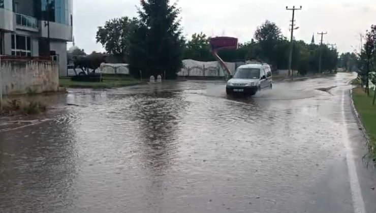 Kütahya’da sağanak yağış ve dolu etkili oldu
