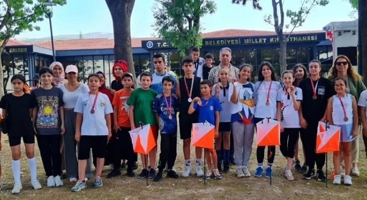 Kütahyalı sporcular, 15 Temmuz Şehitlerini Anma Oryantiring Yarışları’nda ter döktü