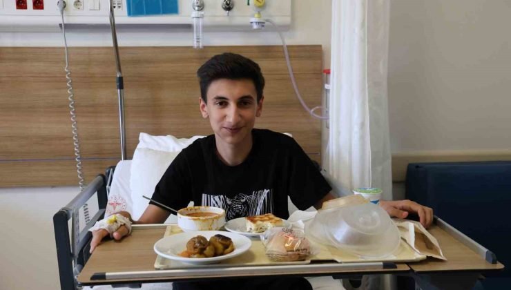 10 yıl sonra ilk isteği dürüm yemek oldu