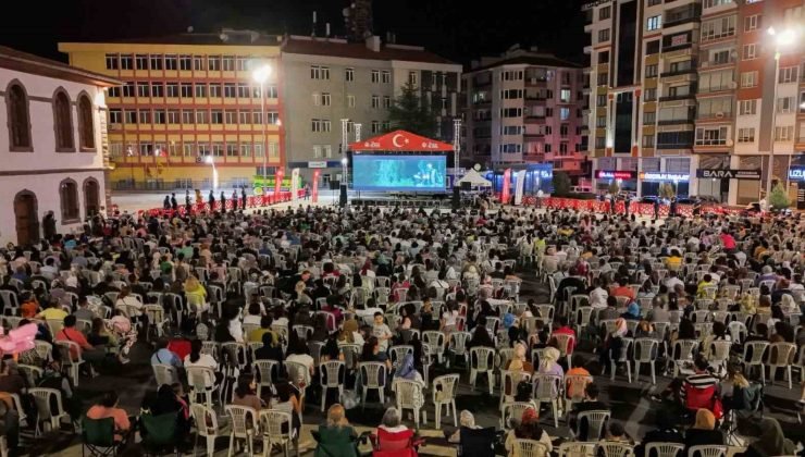 Afyonkarahisar’da Aybüke: öğretmen oldum ben filmine büyük ilgi