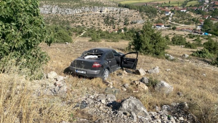 Bilecik’te otomobil şarampole devrildi: 1 yaralı
