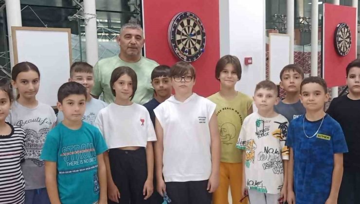 Bozüyük’te dart sporuna ilgi artıyor