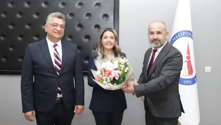 DPÜ Eğitim Fakültesi Dekanı Prof. Dr. Metin Demir görevine başladı