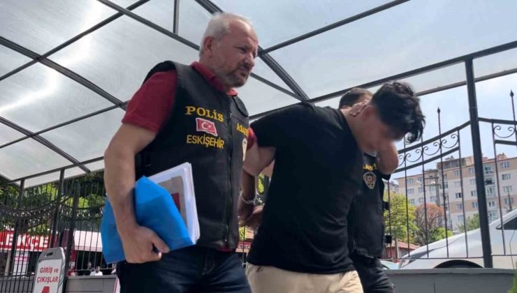 Eskişehir’de bir kişinin bacağından vurulmasıyla ilgili 2 şüpheli adliyeye sevk edildi