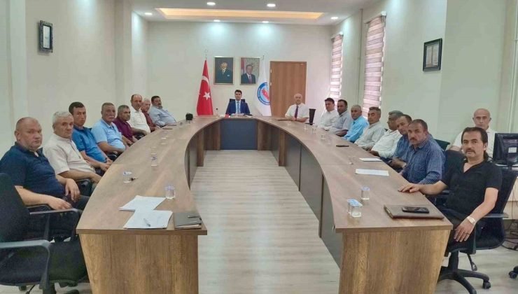 Hisarcık’ta kapalı köy okullarının arsa ve genel durumları masaya yatırıldı