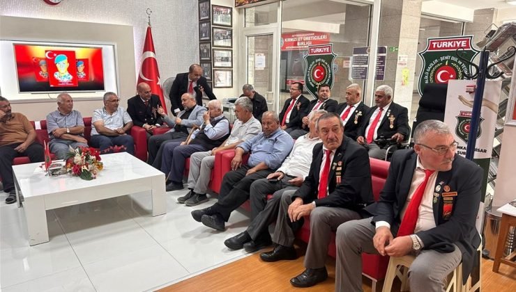 Kasapoğlu ve Kumartaşlı, gaziler günü spor etkinlikleri için bir araya geldi