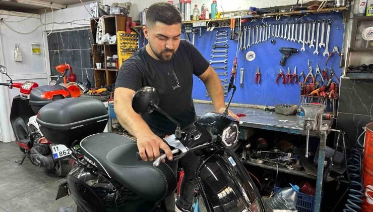 Motosiklet tamircileri sadece yaz aylarında değil artık yılın 12 ayında yoğun tempoyla çalışıyor