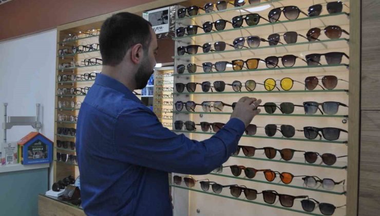 Plastik ve geri dönüşüm malzemelerinden yapılan imitasyon gözlüklere dikkat