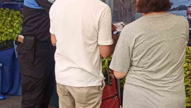 Semt pazarındaki vatandaş hırsızlık ve dolandırıcılık konularında bilgilendirildi
