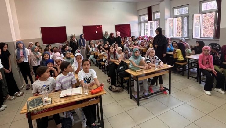 Simav’da Yaz Kur’an kurslarında seminerler devam ediyor